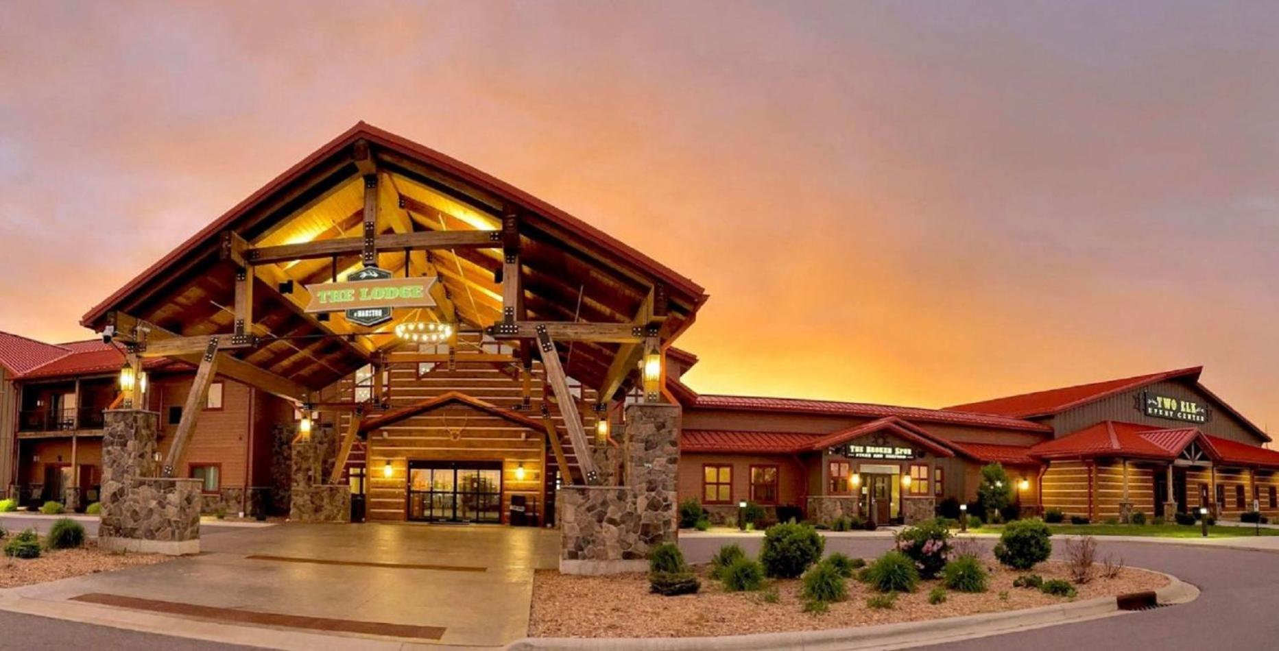 The Lodge At Mauston 外观 照片